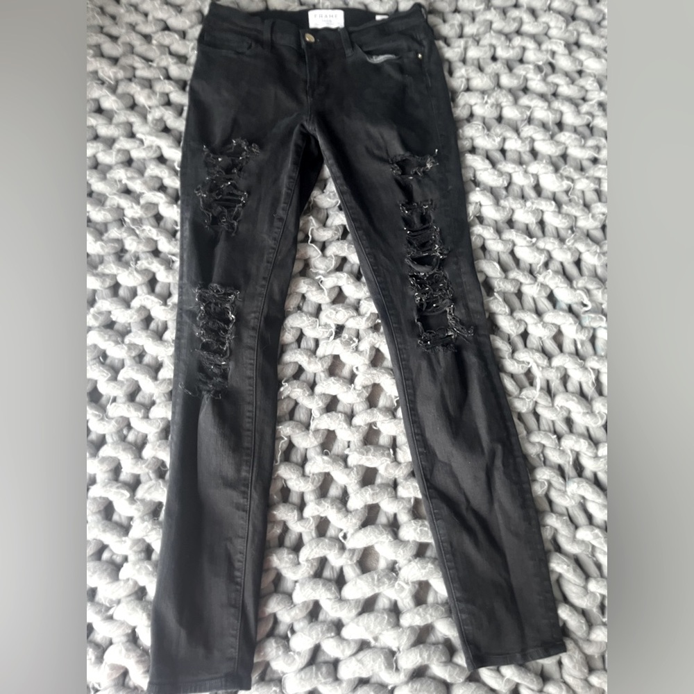 FRAME Ripped Jeans